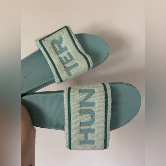 New Hunter Original Terry Towelling Logo Slides Women's Slip-on Sandals Green 7 - Picture 2 of 11